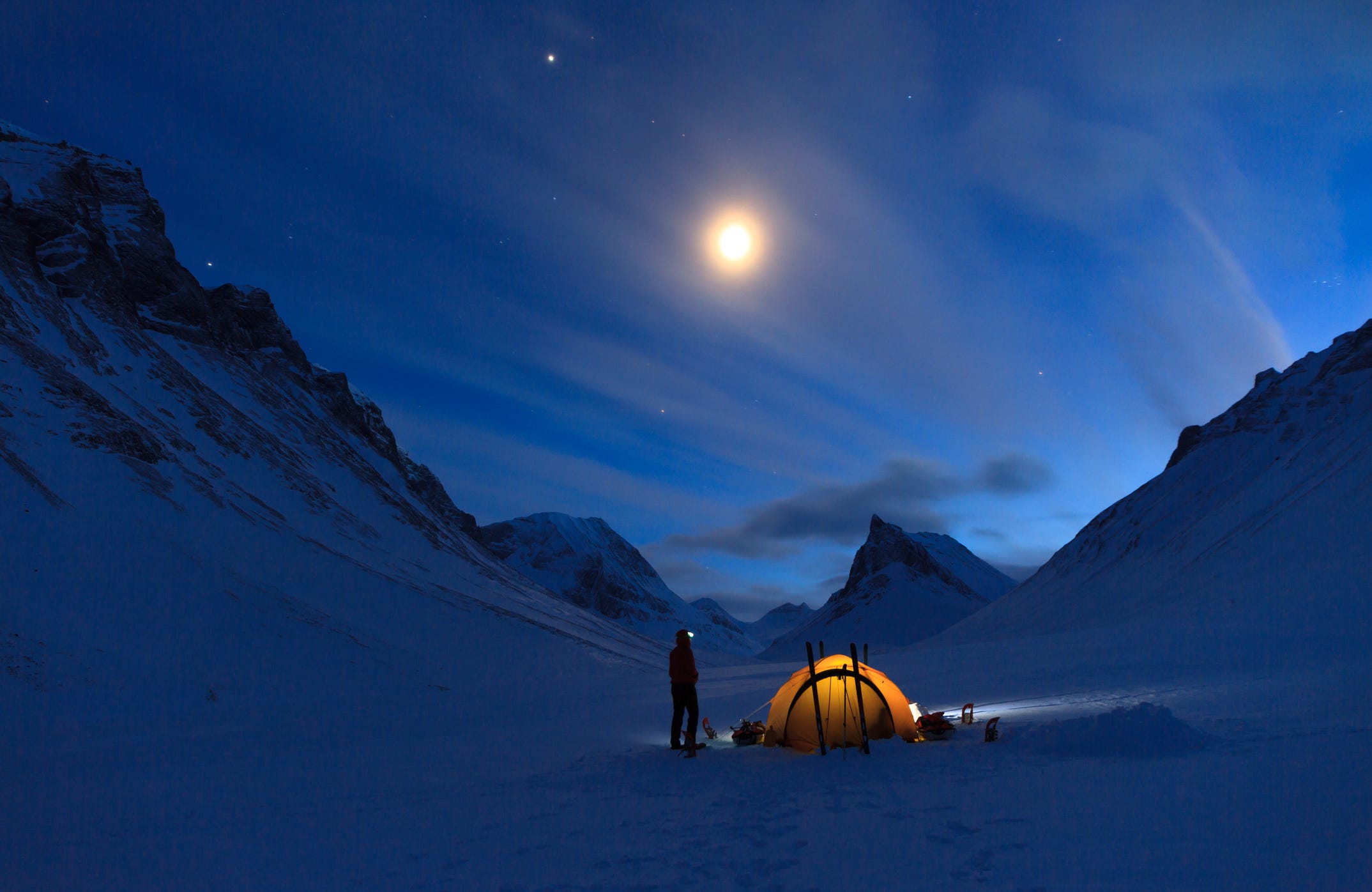 tenda-da-campeggio-invernale-272dot-1.jpg Campeggiare d'inverno non è da matti, è bellissimo - immagine 1