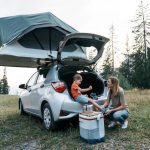 La tenda Decathlon Quechua per trasformare l'auto in un camper